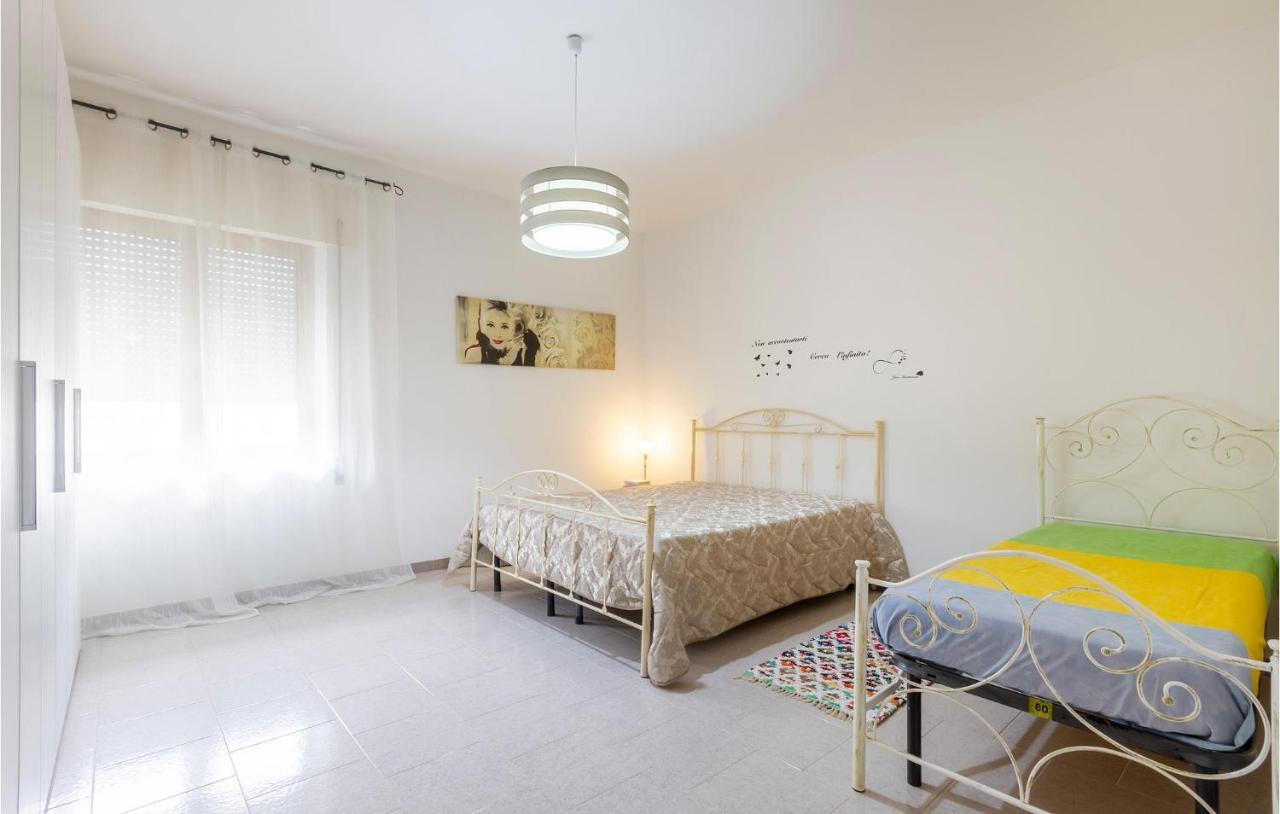 Lovely Apartment In Carovigno With Kitchen Exterior foto