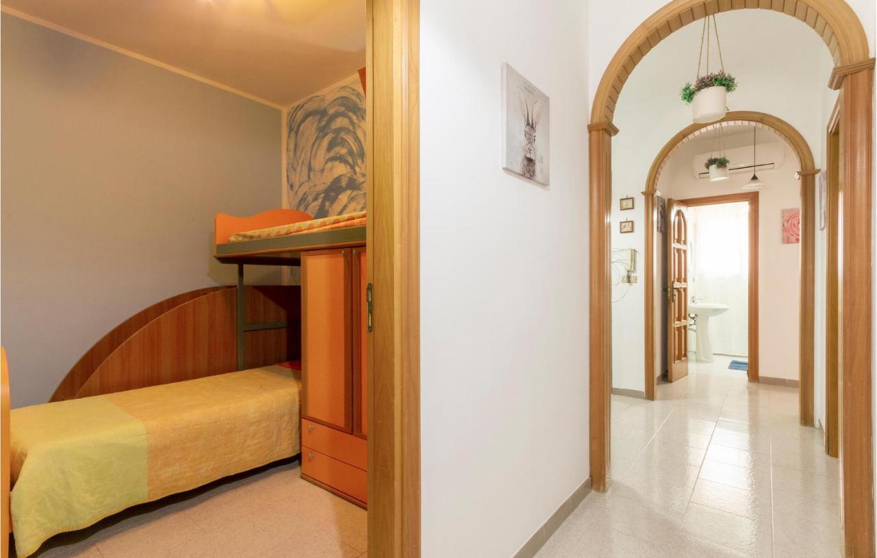 Lovely Apartment In Carovigno With Kitchen Exterior foto